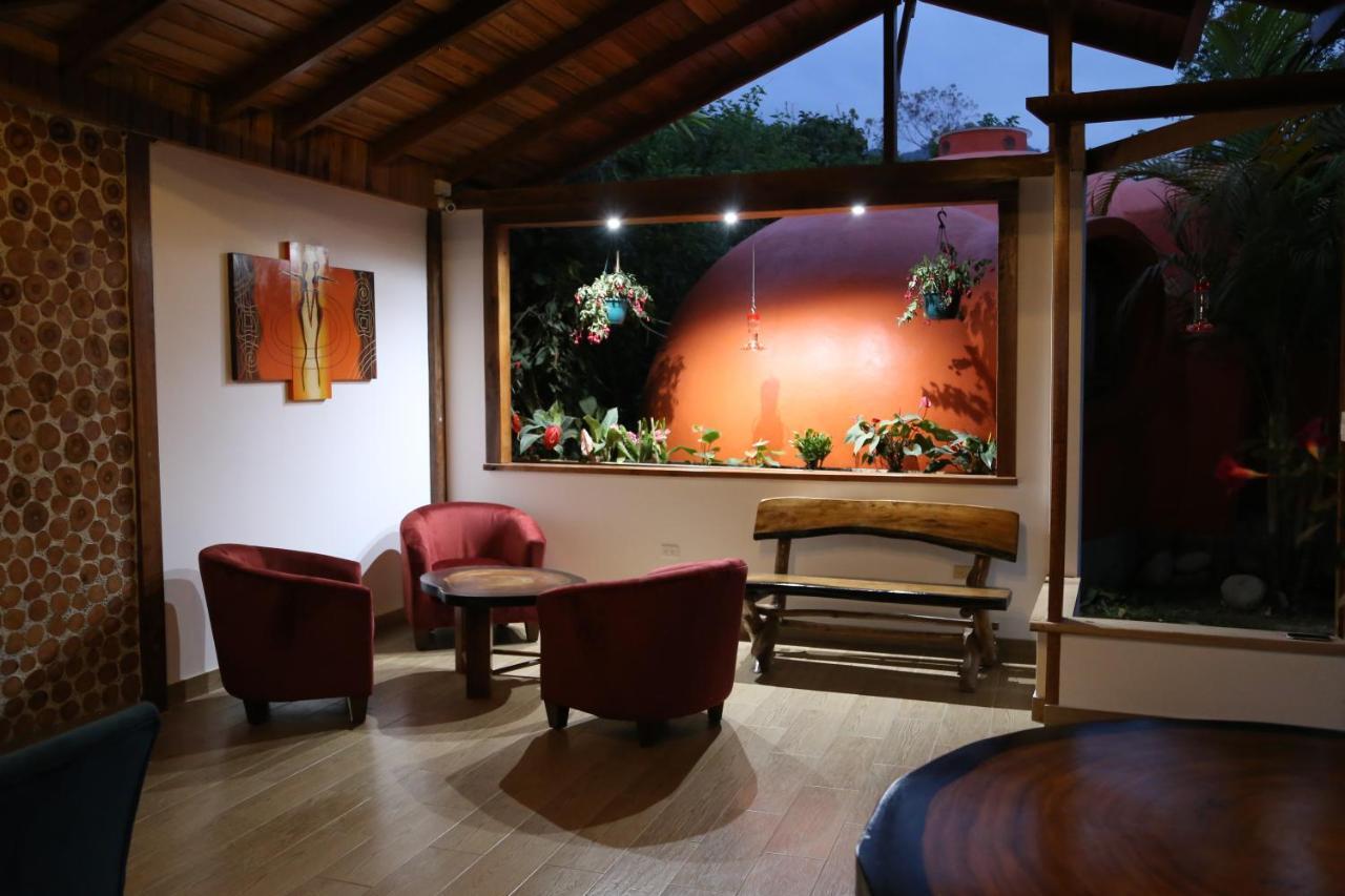 Sisakuna Lodge ミンド エクステリア 写真