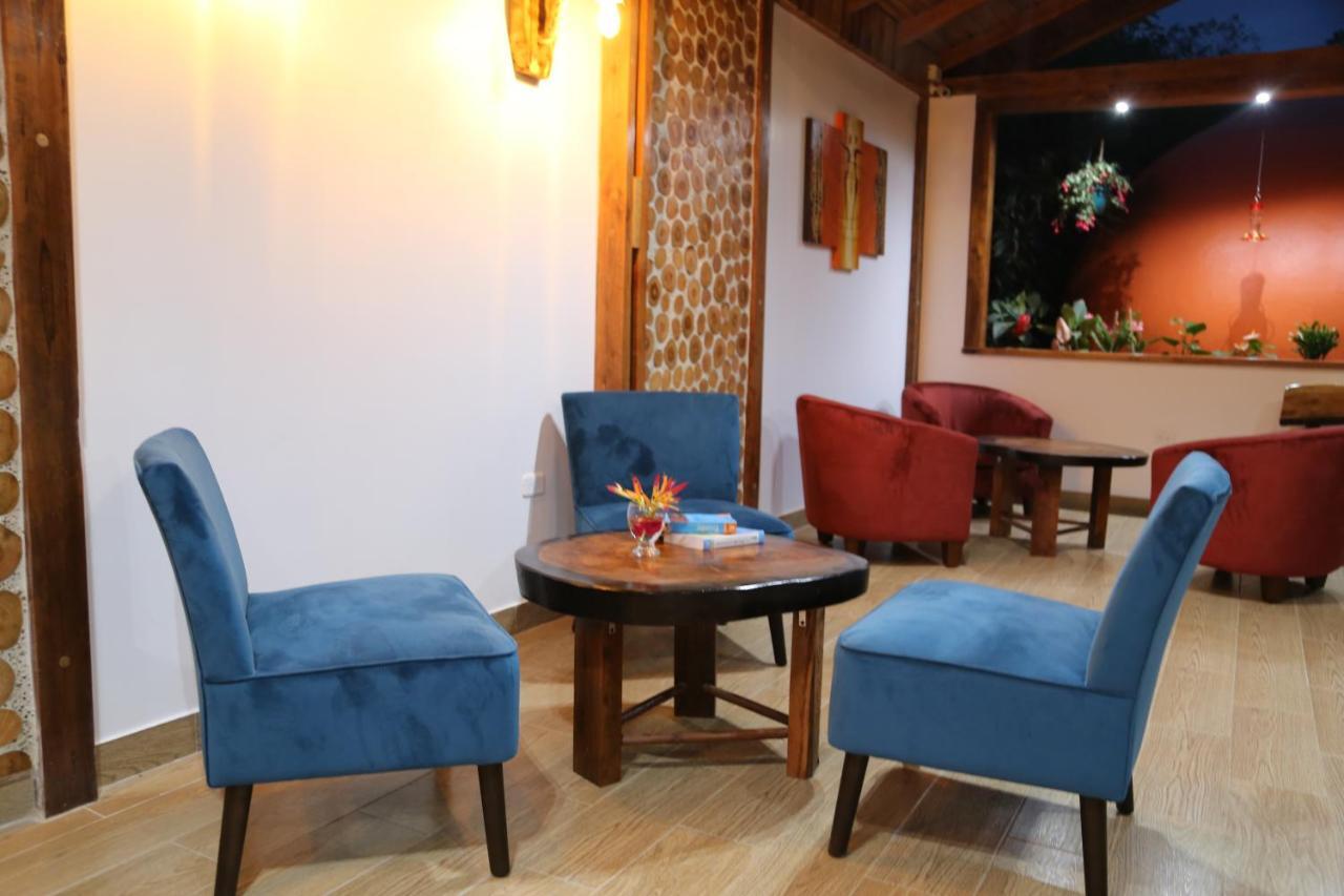 Sisakuna Lodge ミンド エクステリア 写真